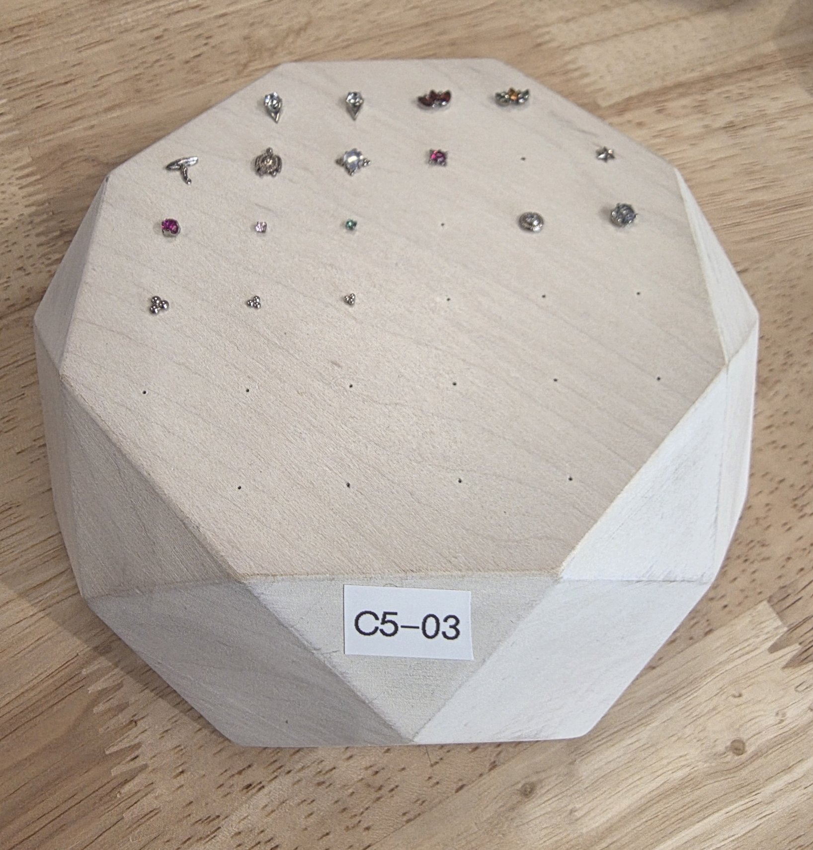 Display Block: C5-03 – Tacoma's Best Piercing
