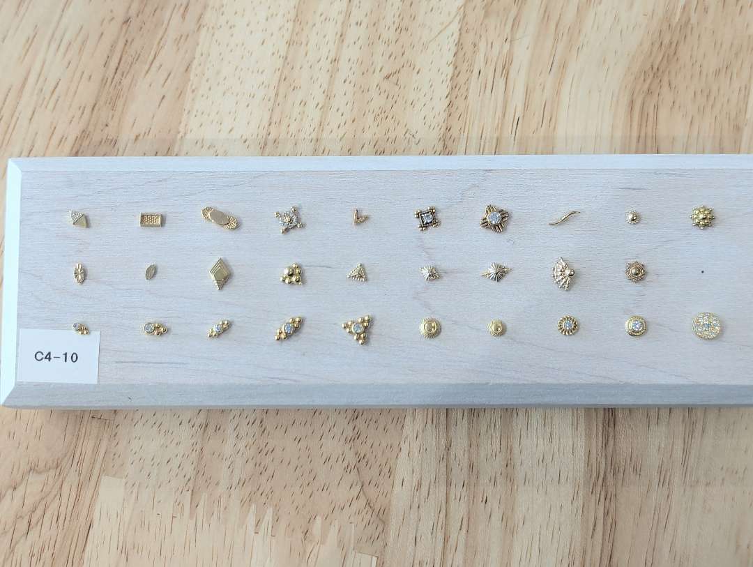 Display Block: C4-10 – Tacoma's Best Piercing