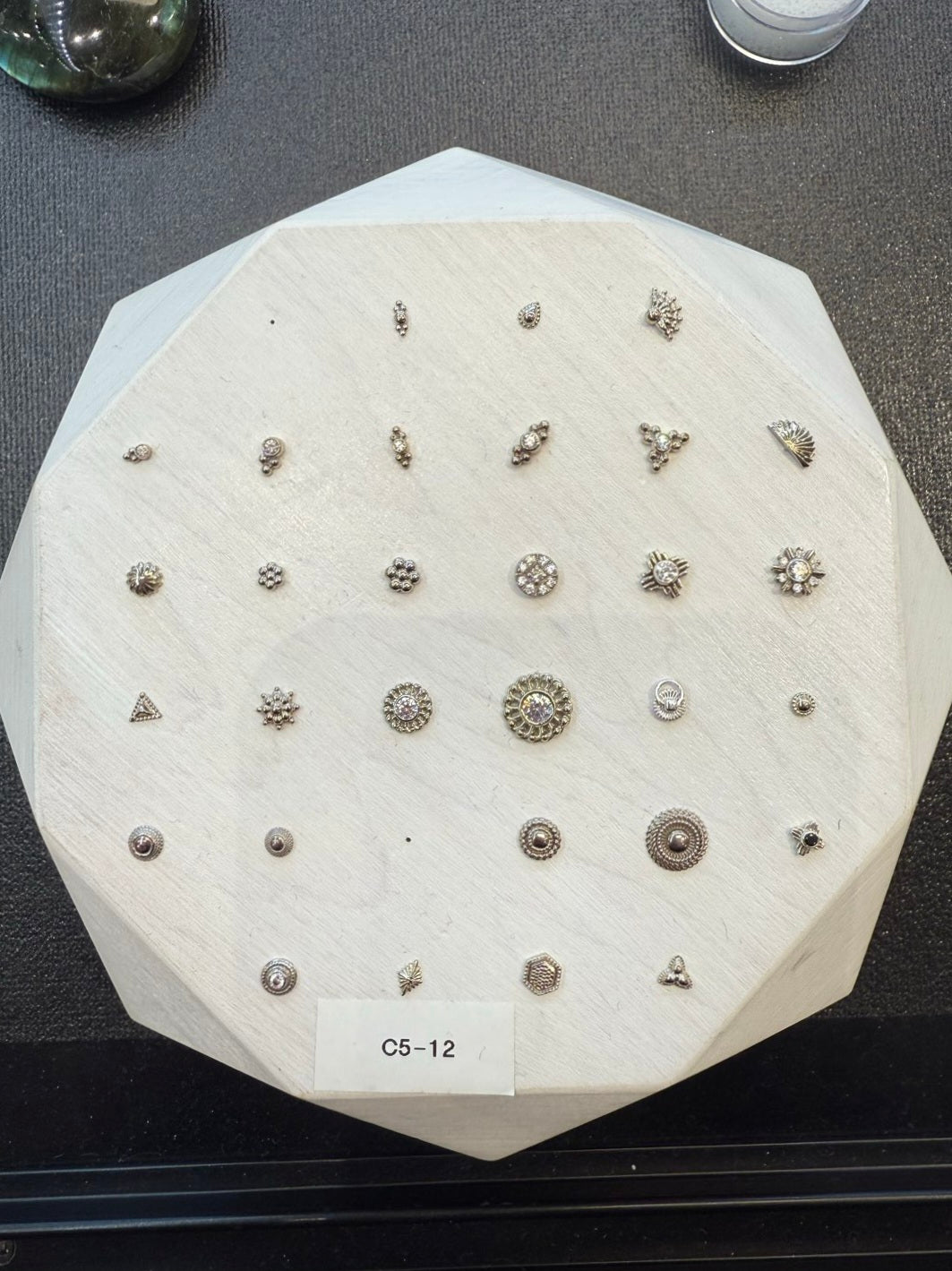 Display Block: C5-12 – Tacoma's Best Piercing