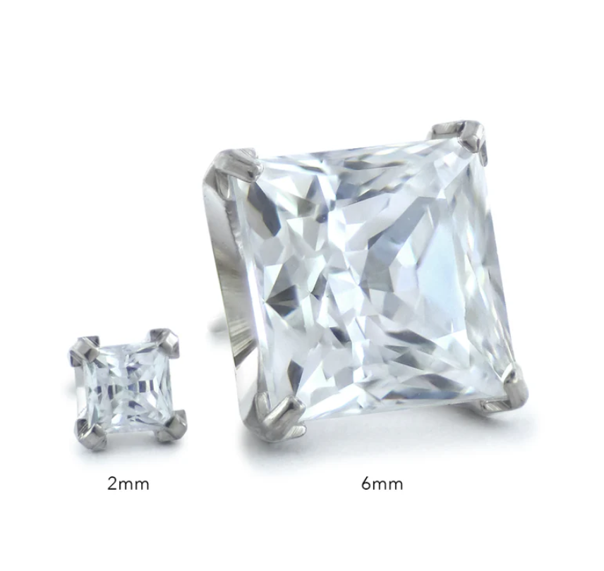 Princess Cut Prong Gem