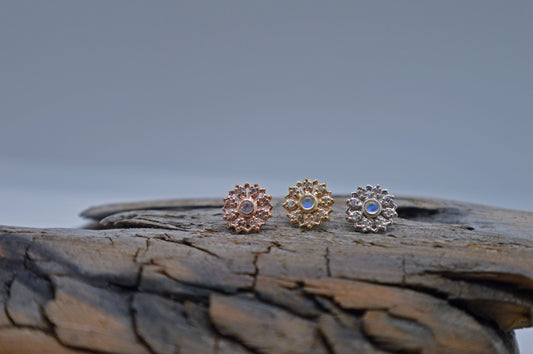 Rosette Flower (Threaded End)