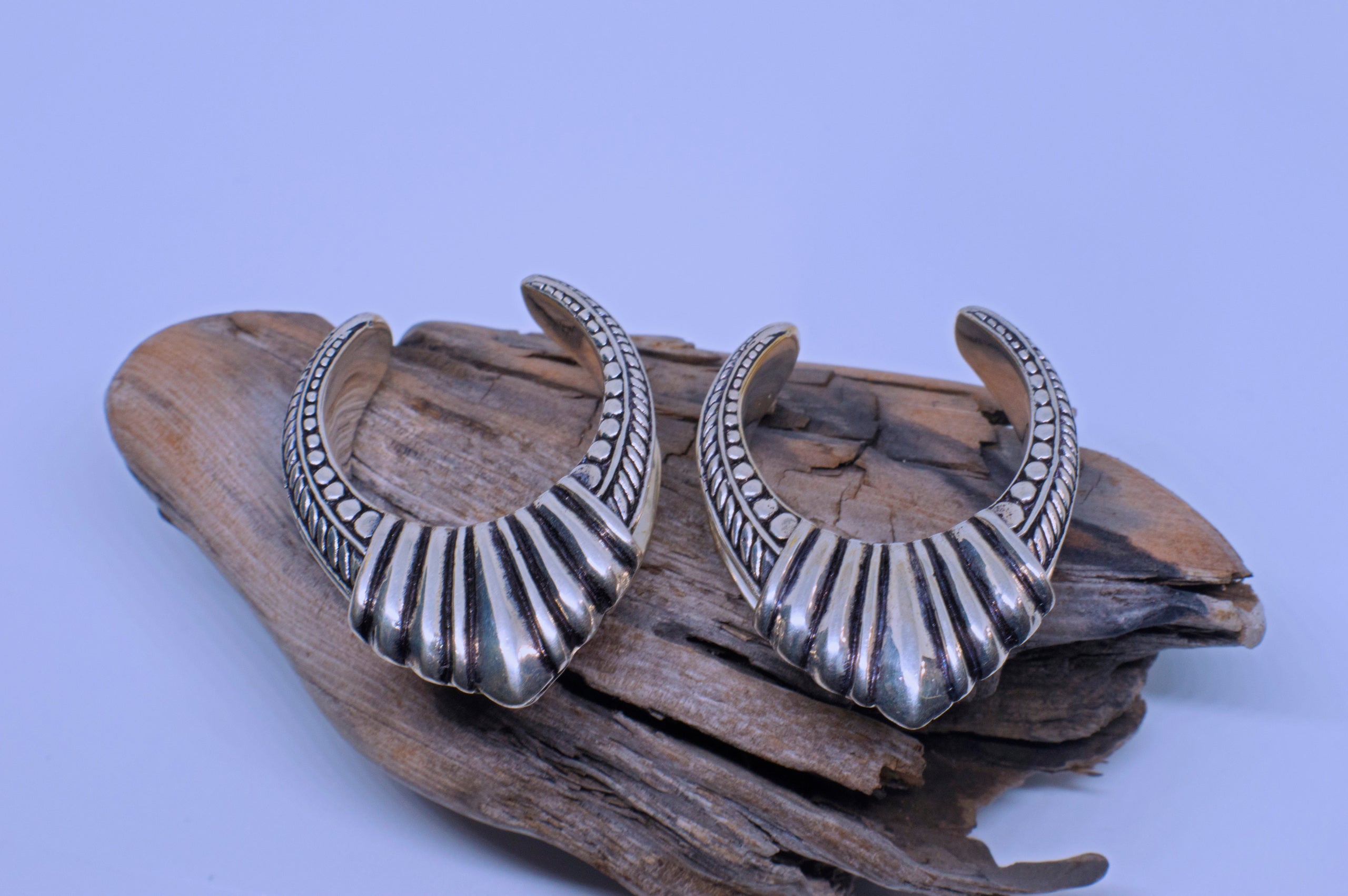 Silver Saddle Spreaders