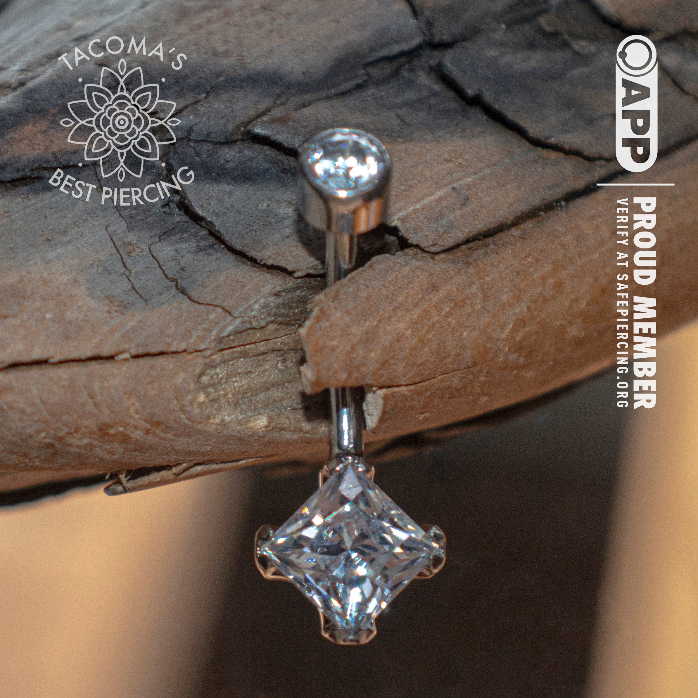 Princess Cut Navel Curve