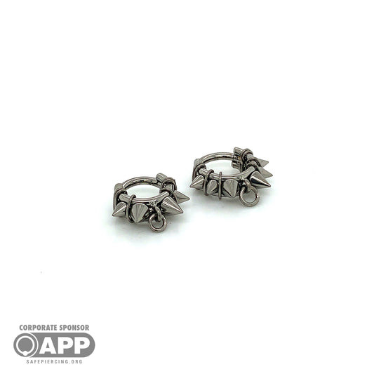 O-Ring Collar Spiked Ring